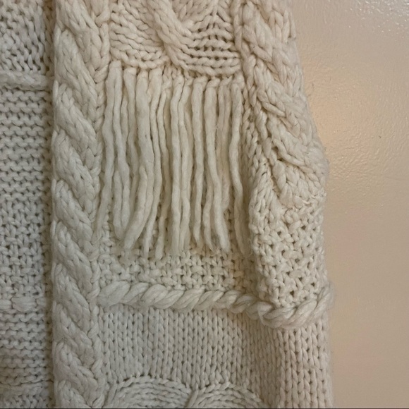 🎀 Romeo & Juliet Bohemian Cable Knit & Fringe Longline Sleeveless Cardigan… - Picture 6 of 8